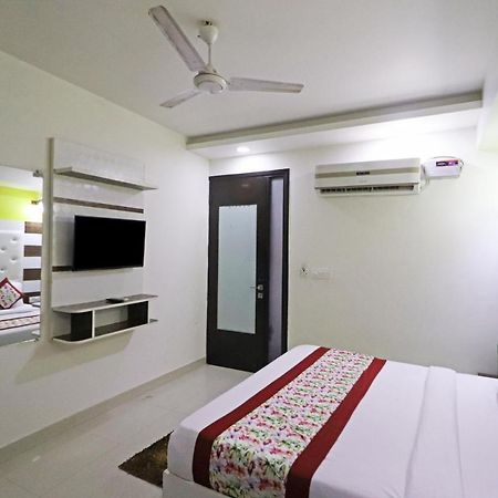Hotel Star Inn Suite - Delhi Airport Nueva Delhi Exterior foto