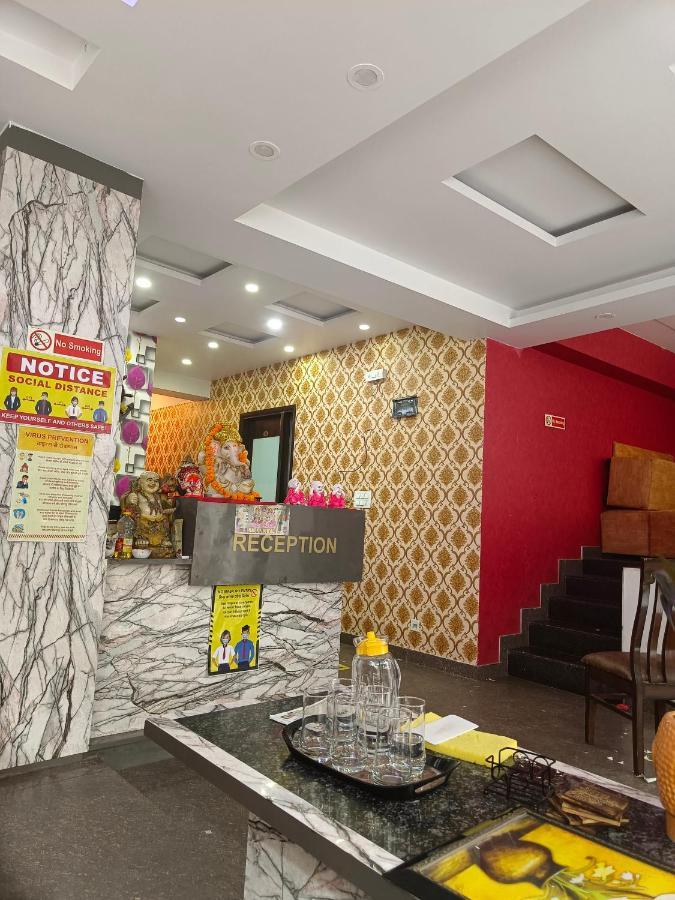 Hotel Star Inn Suite - Delhi Airport Nueva Delhi Exterior foto