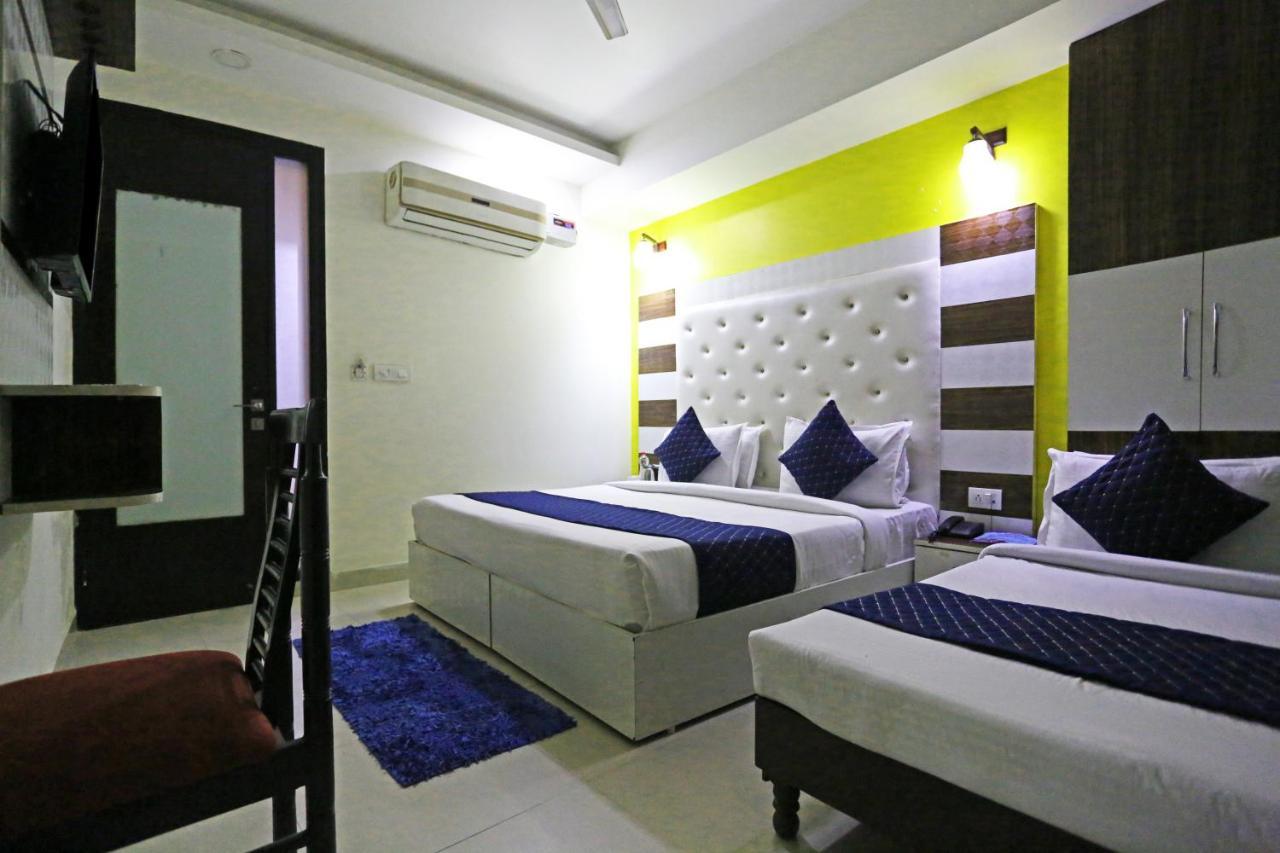 Hotel Star Inn Suite - Delhi Airport Nueva Delhi Exterior foto